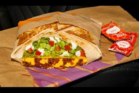 An iconic Taco Bell menu item is going vegan